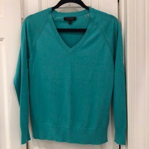 Banana Republic Silk Cotton V neck sweater